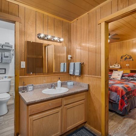 Bear Paw Lodge & Vacation Homes Vallecito Exterior foto