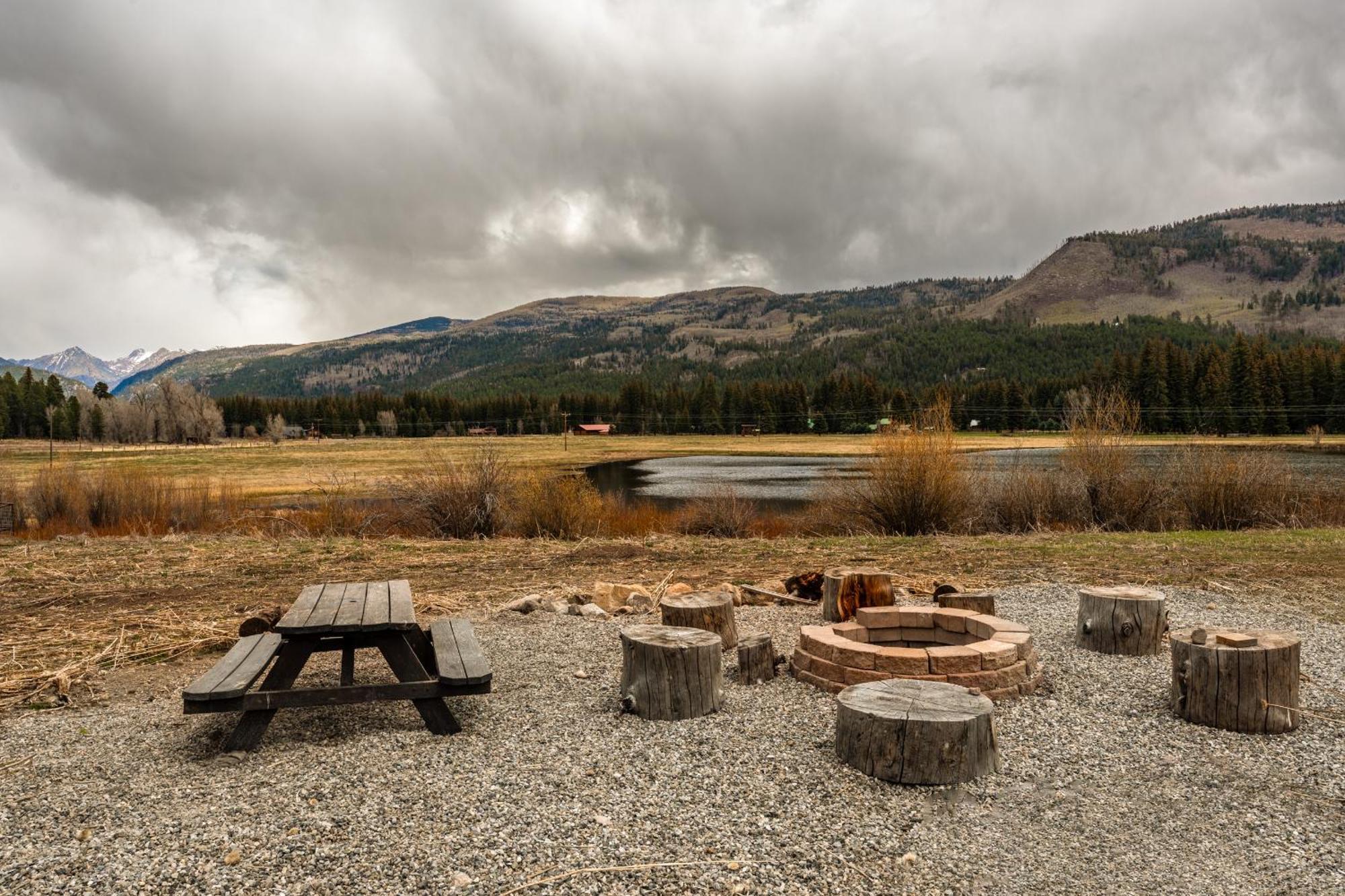 Bear Paw Lodge & Vacation Homes Vallecito Exterior foto